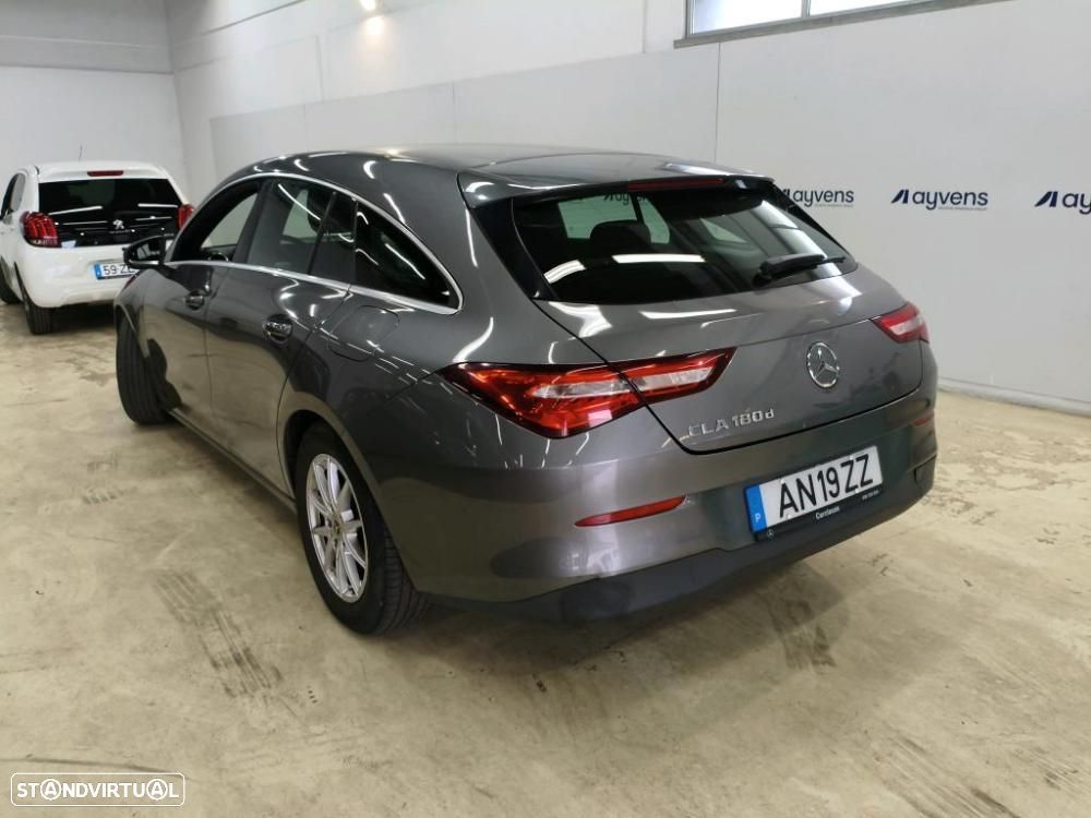 Mercedes-Benz CLA 180 d Shooting Brake Business Solutions.Grande Frota Aut. - 3