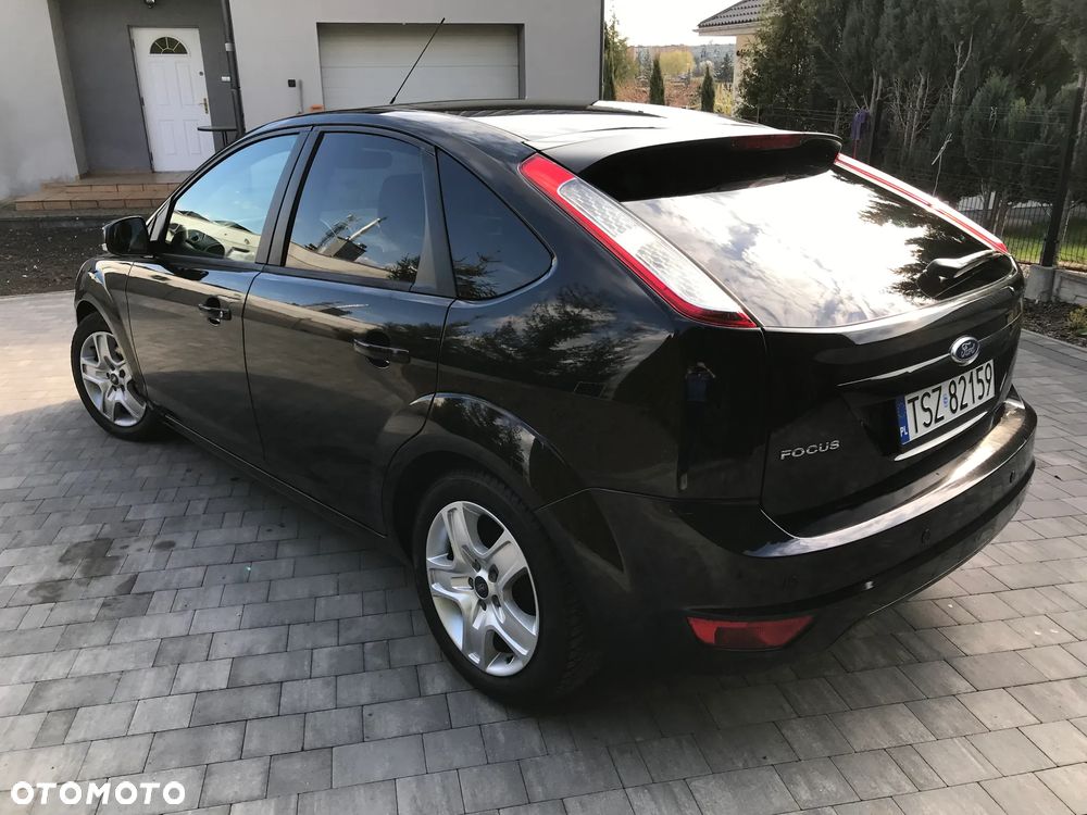 Ford Focus 1.6 TDCi DPF Style+ - 8