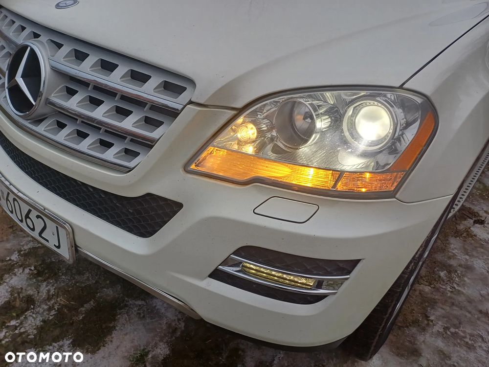 Mercedes-Benz ML 350 4Matic 7G-TRONIC Grand Edition - 8