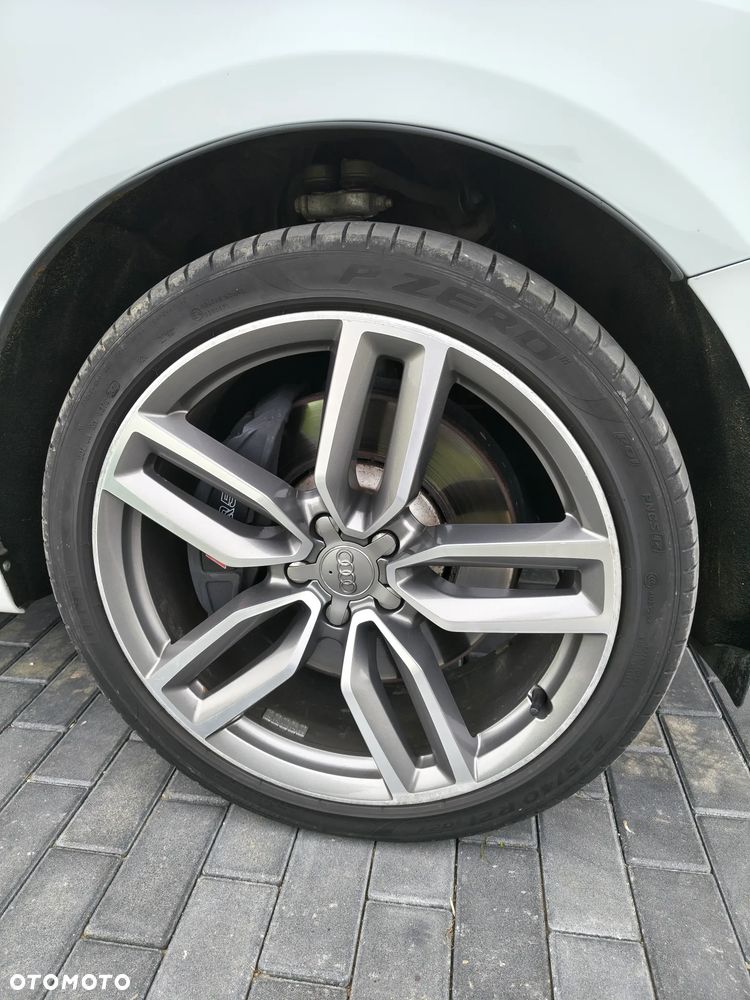Audi SQ5 - 24