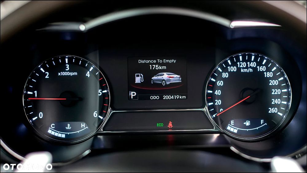 Kia Optima - 22