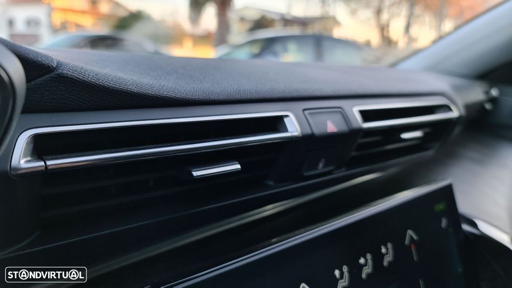 Peugeot 508 SW 1.6 Hybrid Allure e-EAT8 - 29