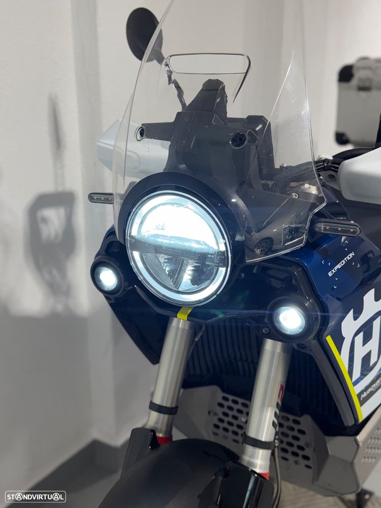 Husqvarna Norden 901 Expedition - 6