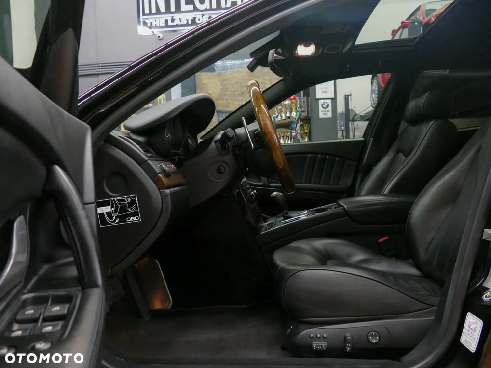 Maserati Quattroporte S - 8