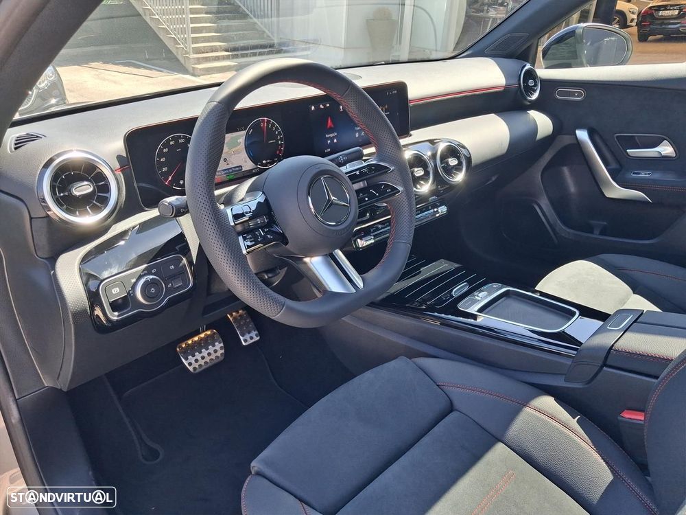 Mercedes-Benz A 250 e - 10
