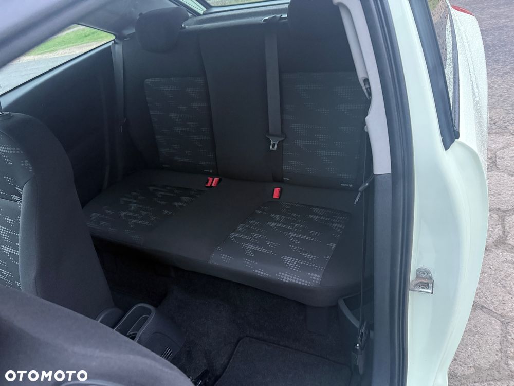 Opel Corsa 1.2 16V EcoFLEX Color Stripes - 18