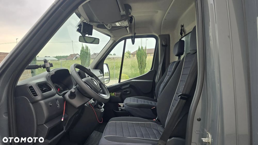 Renault Master - 15