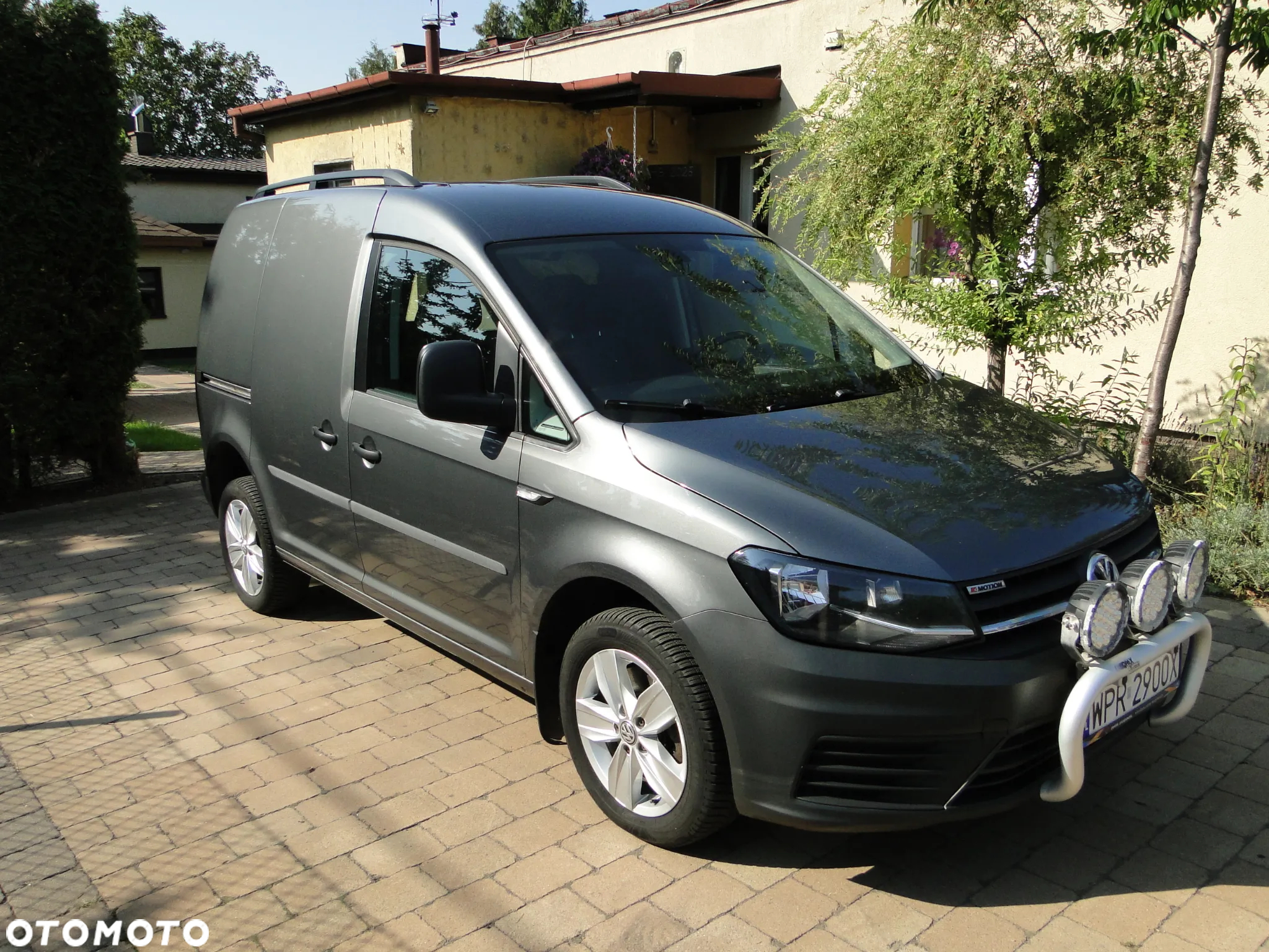 Volkswagen Caddy - 2