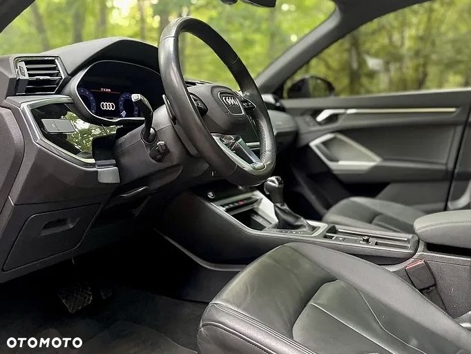 Audi Q3 - 12