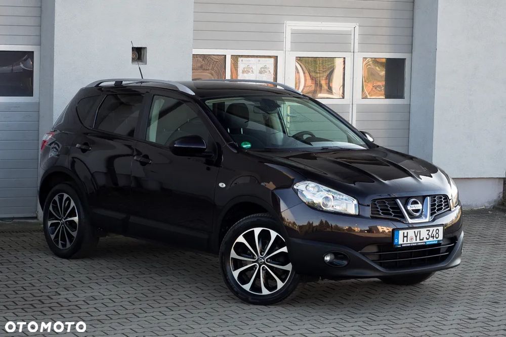 Nissan Qashqai 2.0 4x4 Tekna - 2