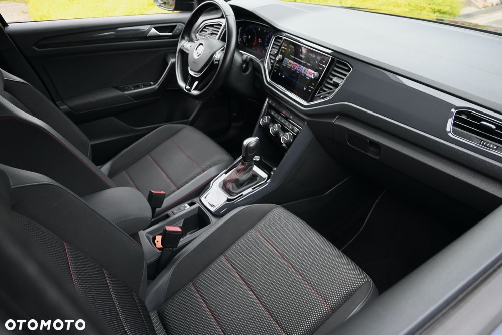 Volkswagen T-Roc 2.0 TDI SCR DSG Sport - 22