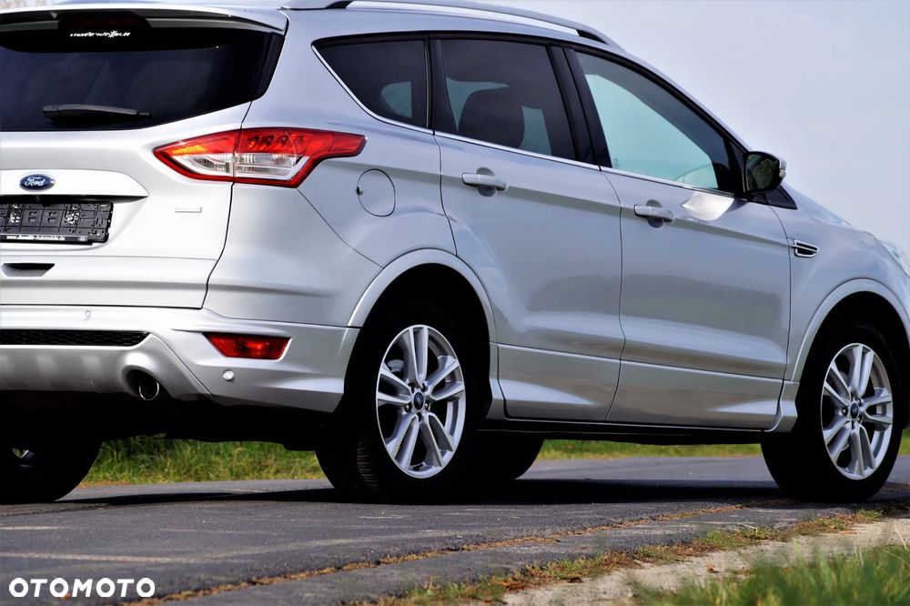 Ford Kuga - 13