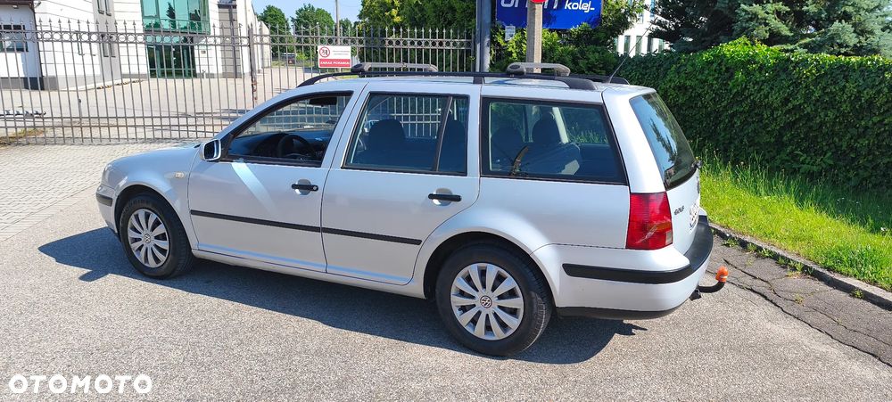 Volkswagen Golf 1.9 TDI Comfortline - 5