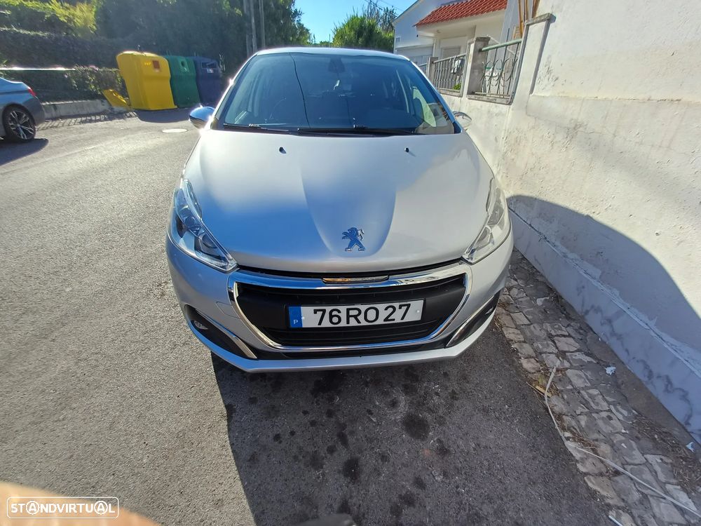 Peugeot 208 1.2 PureTech Style - 1