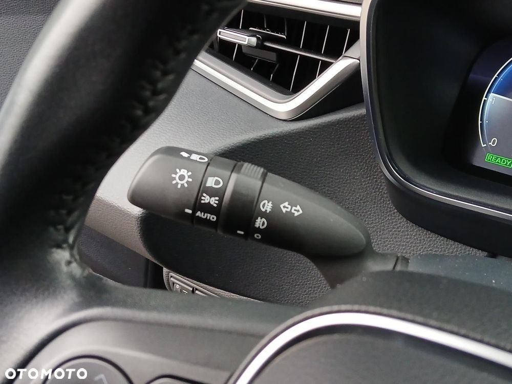 Toyota Corolla 1.8 Hybrid Comfort - 26