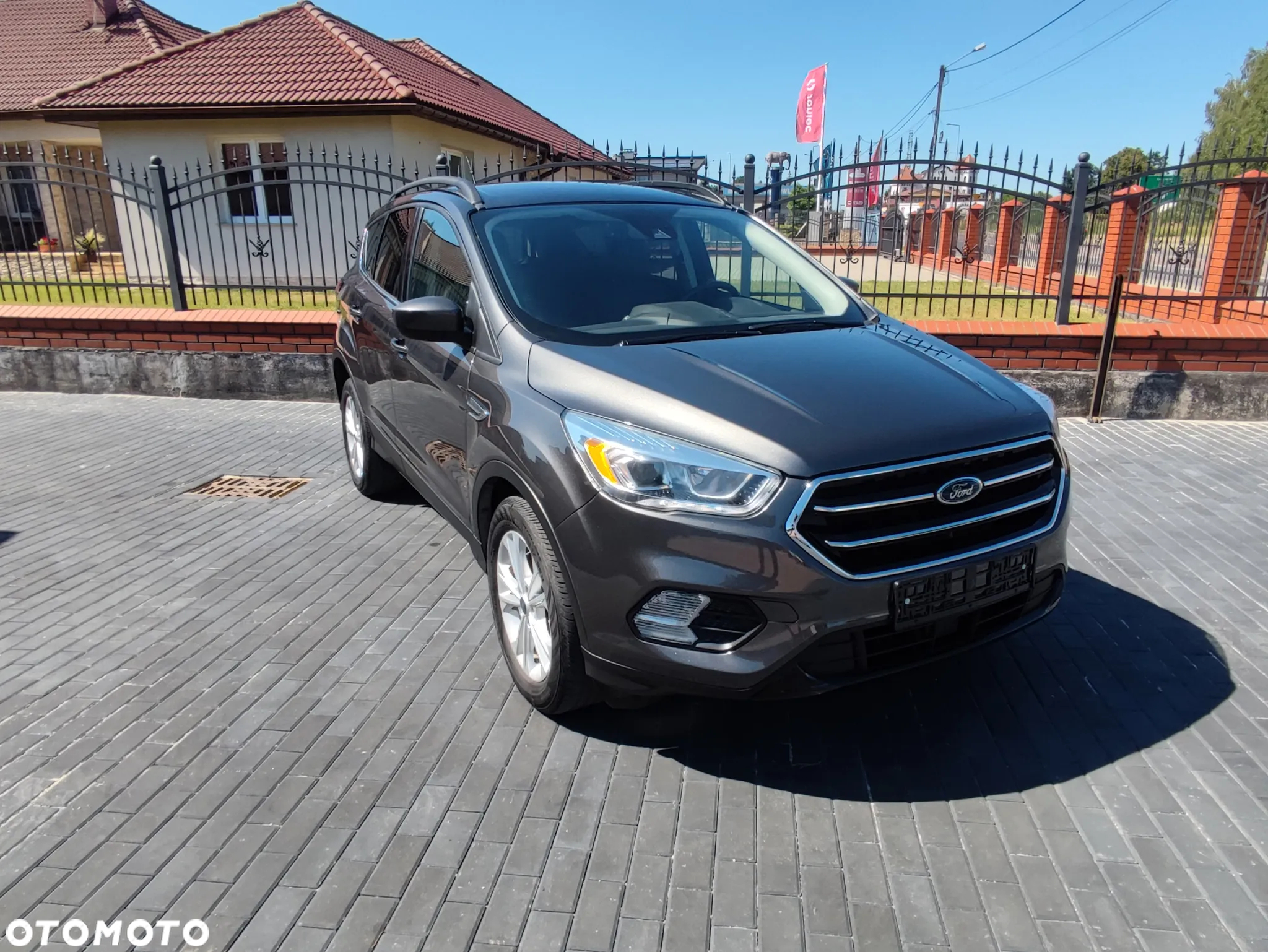 Ford Kuga 1.5 EcoBoost AWD Titanium ASS - 3