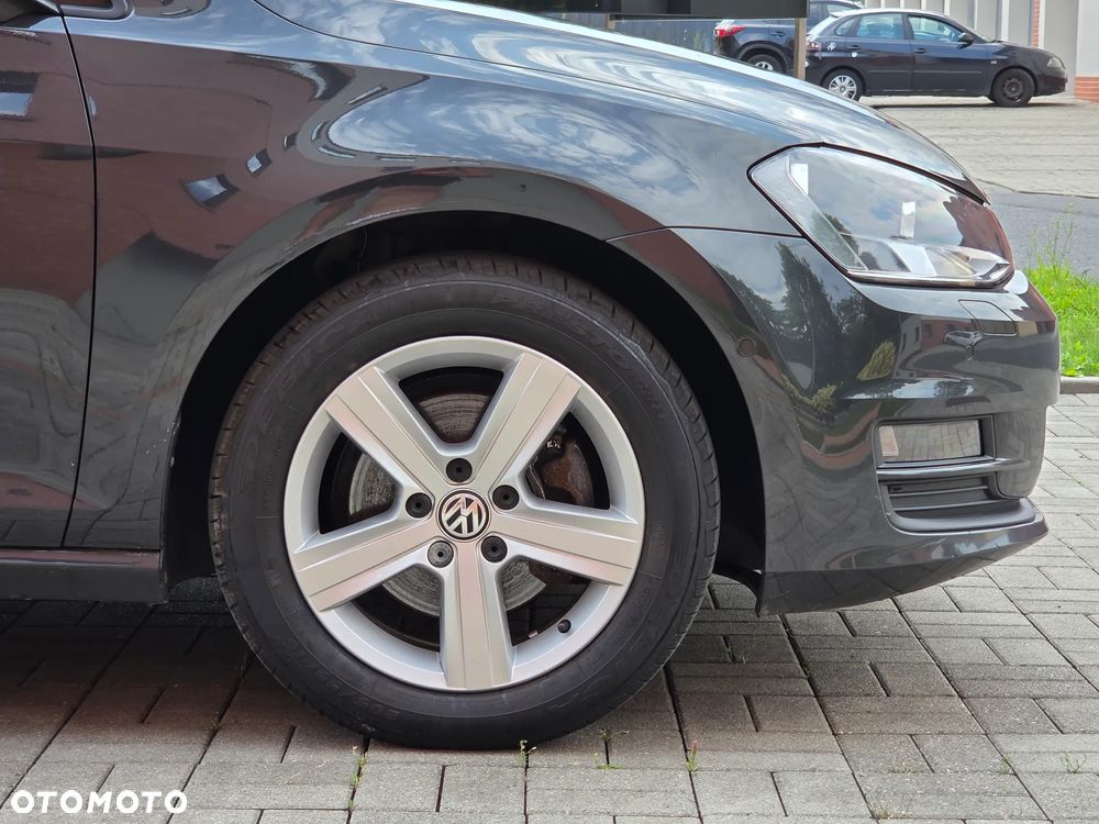 Volkswagen Golf 1.6 TDI BlueMotion Technology Cup - 36