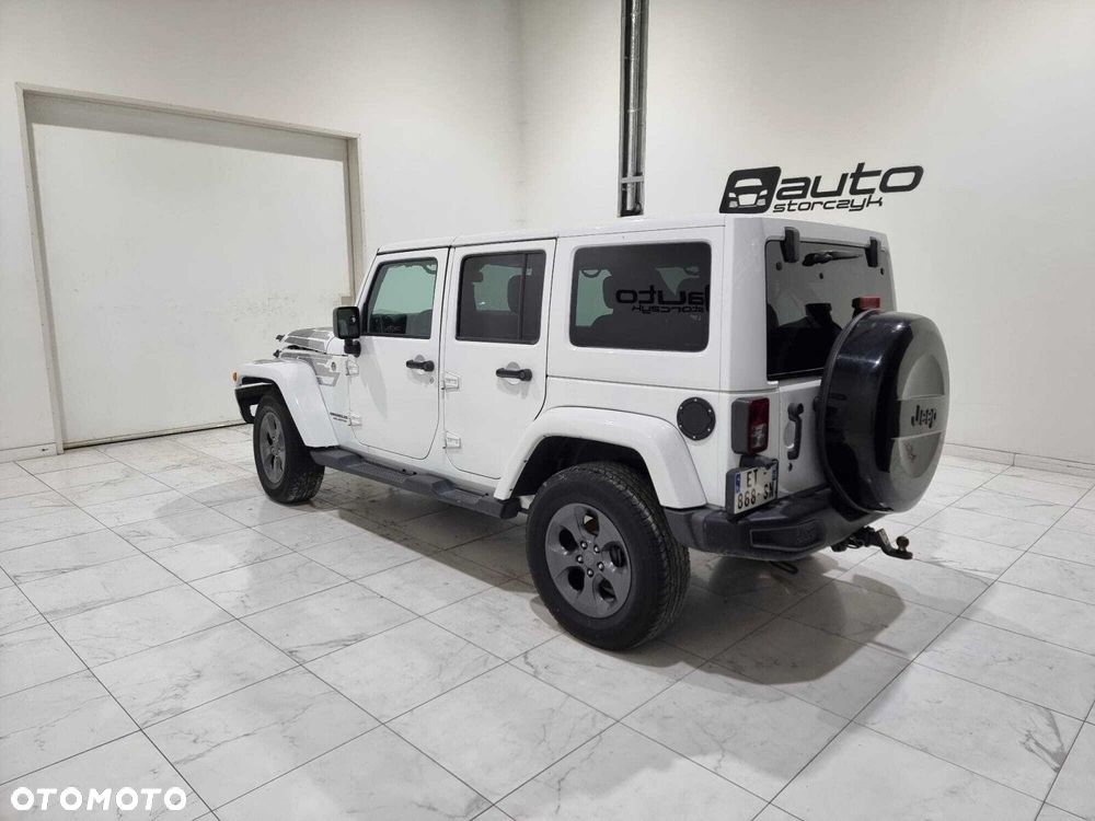 Jeep Wrangler - 1