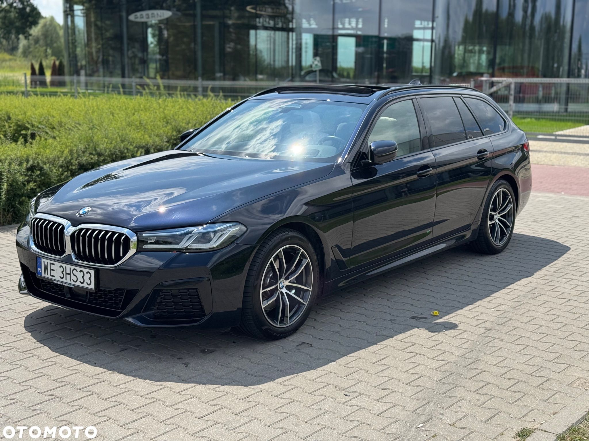 BMW Seria 5 520d xDrive Touring M Sport Edition - 1