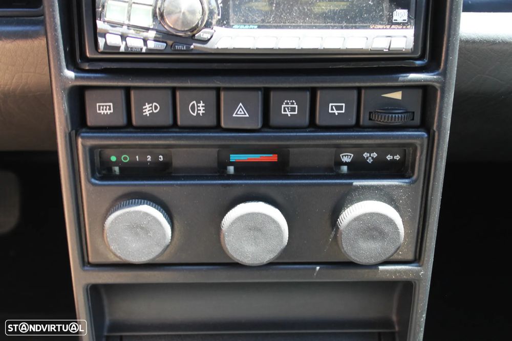 Lancia Delta 1.6 HF Turbo - 26