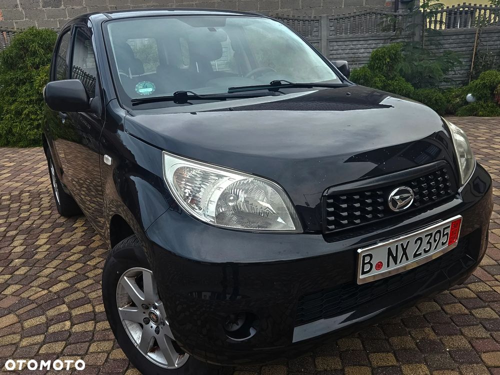 Daihatsu Terios 2010 photo 2