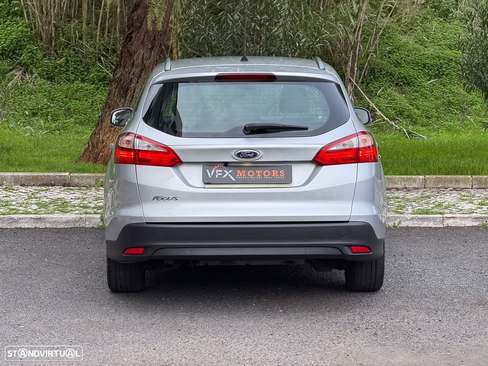 Ford Focus SW 1.6 TDCi Titanium Best - 23