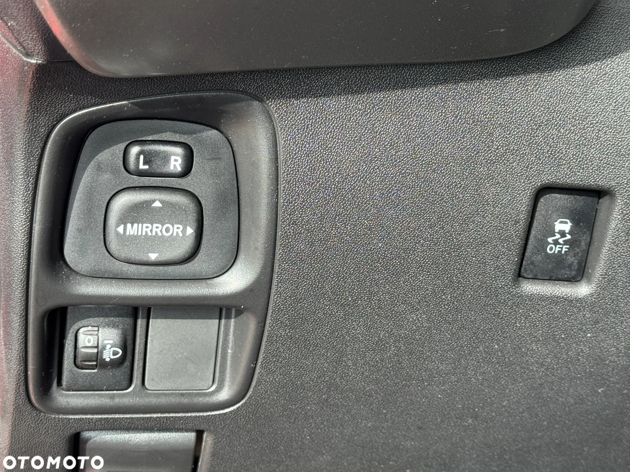 Toyota Aygo x-play Edition S+ - 21