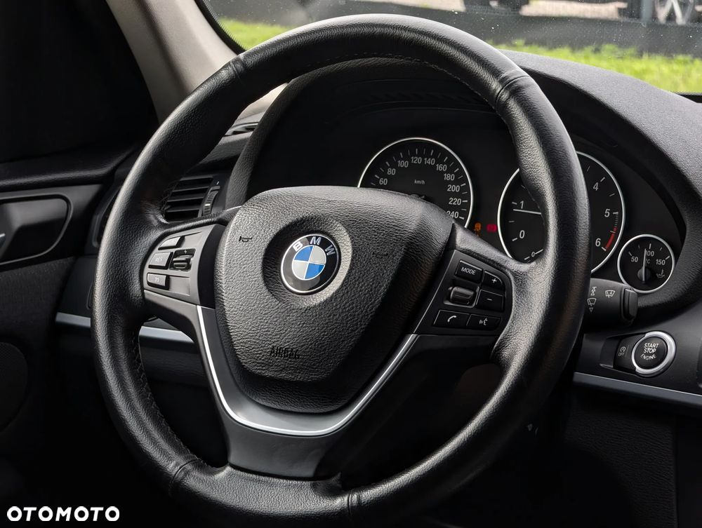 BMW X3 xDrive20d - 27