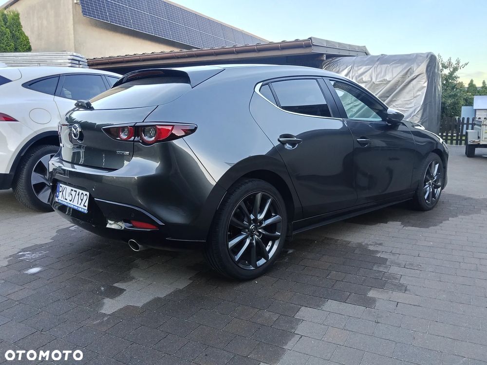Jaguar E-Pace D150 - 1