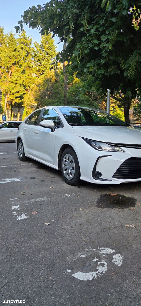 Toyota Corolla - 10