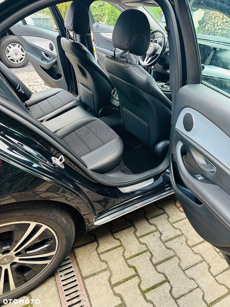 Mercedes-Benz Klasa E 200 d 9G-TRONIC - 6