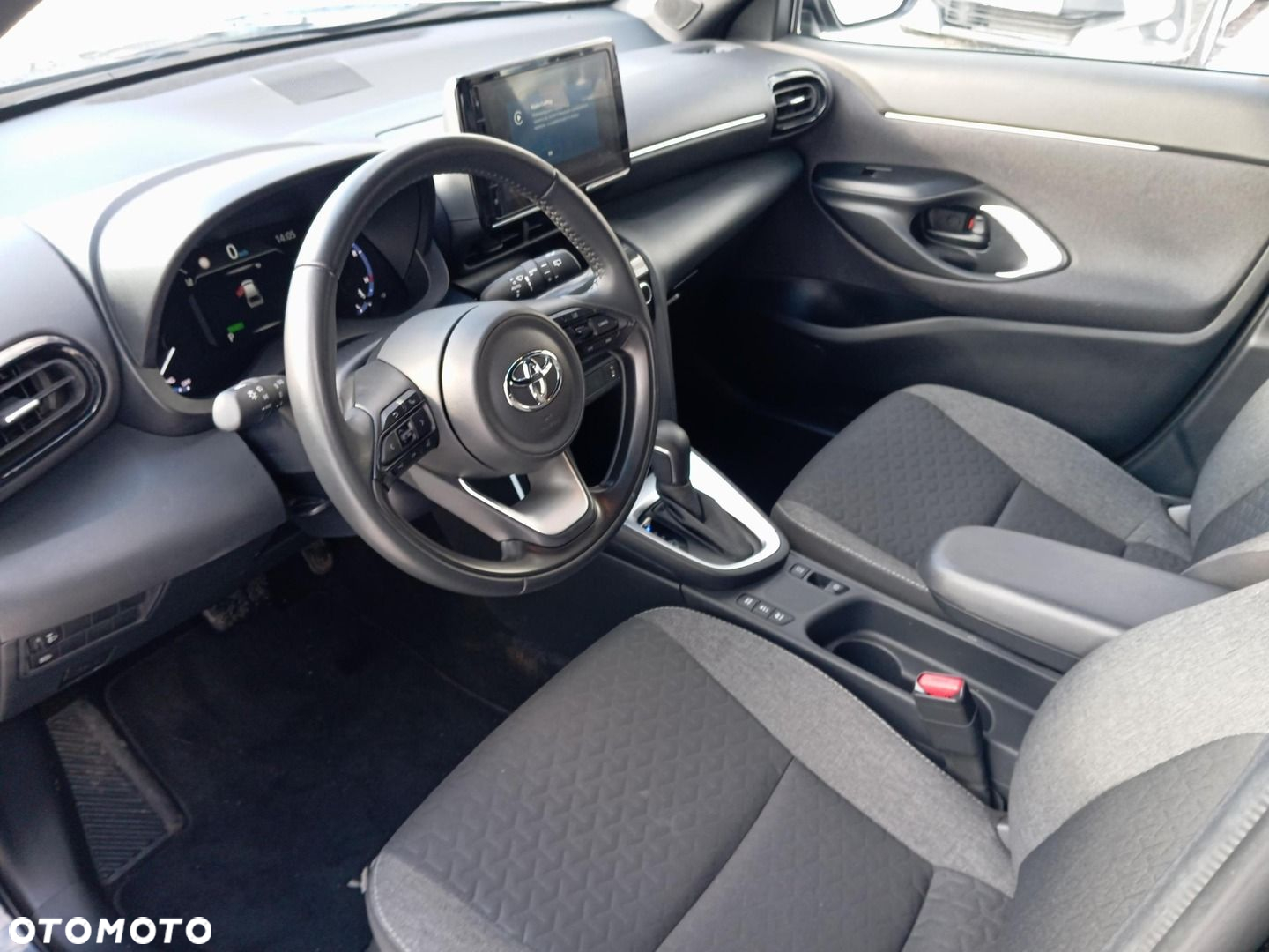 Toyota Yaris Cross - 10