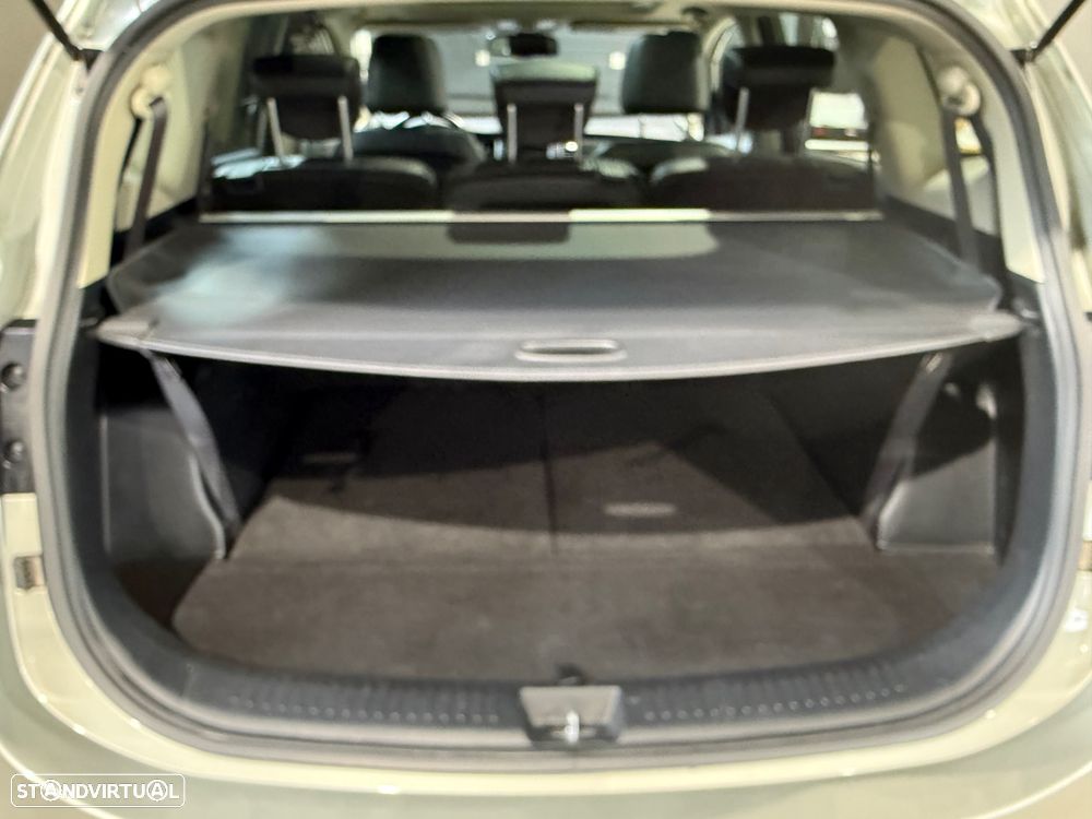 Kia Carens 1.7 CRDi ISG TX 7DCT - 11