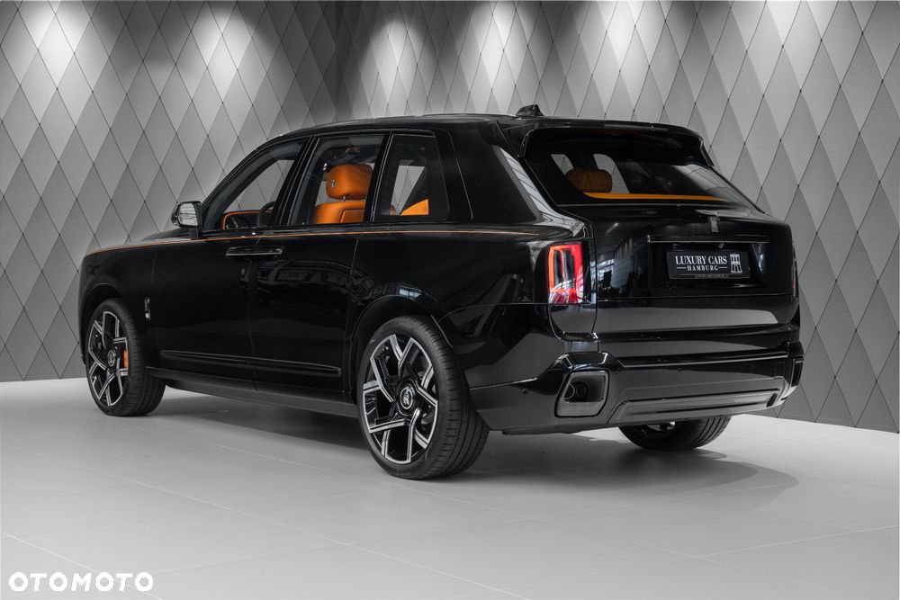 Rolls-Royce Cullinan Series II Black Badge - 26