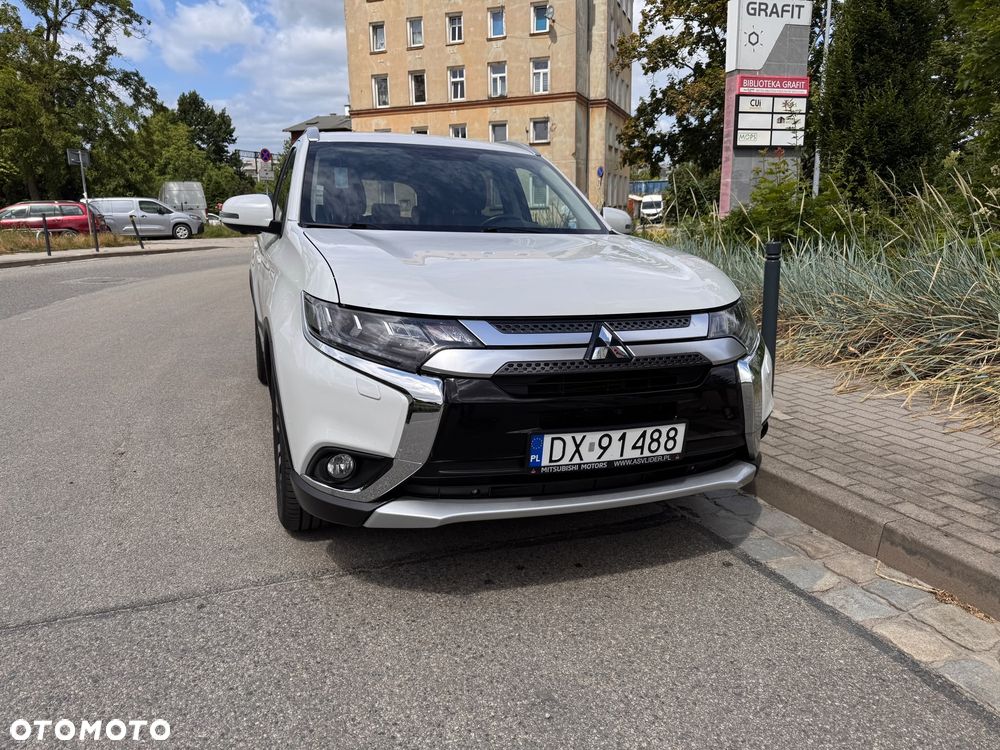 Mitsubishi Outlander 2.0 Intense 2WD CVT - 1