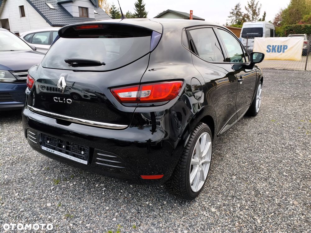 Renault Clio 1.2 16V Limited EU6 - 11