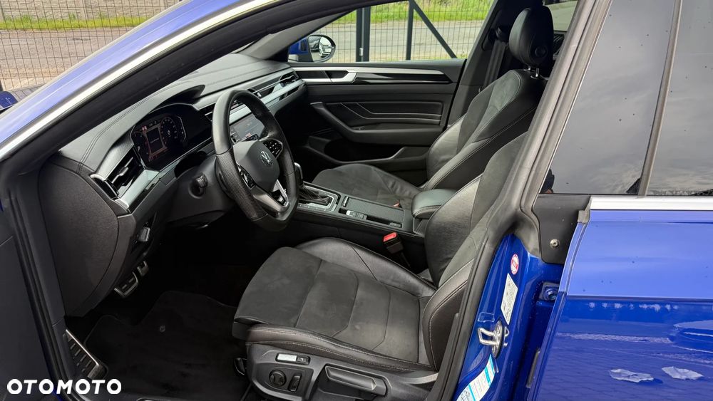 Volkswagen Arteon 2.0 TDI SCR 4Motion DSG R-Line - 26