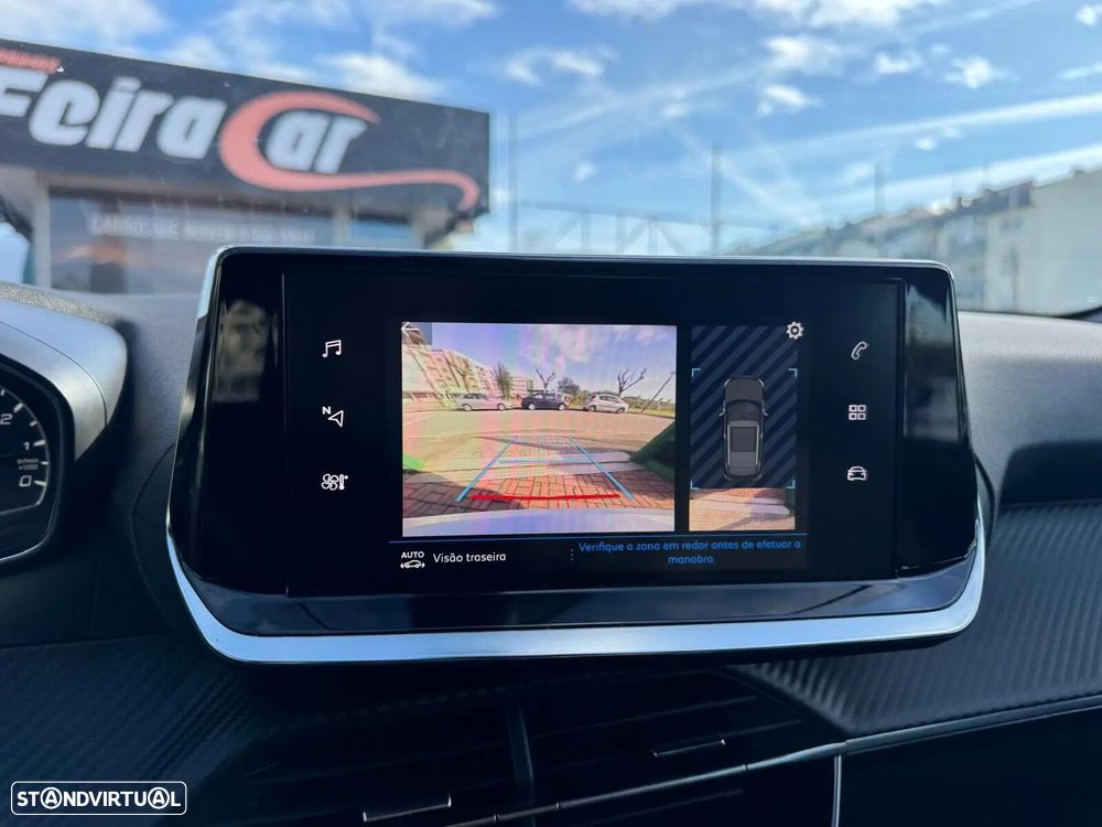 Peugeot 2008 1.2 PureTech Style - 24