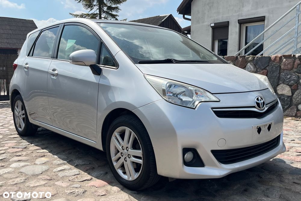 Toyota Verso S 1.4 D-4D Club - 19