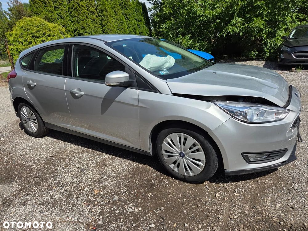 Ford Focus 1.5 EcoBlue Connected - 6