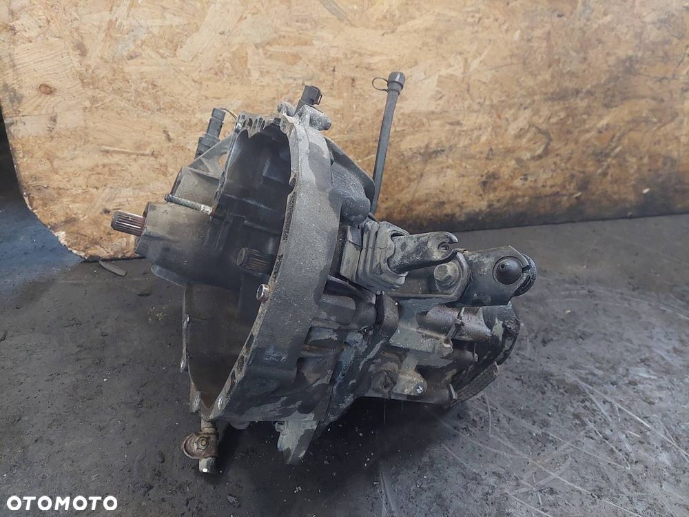 SKRZYNIA BIEGÓW RENAULT THALIA I LIFT 1.4 16V JB3971 - 3