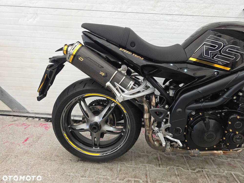 Triumph Speed Triple - 8