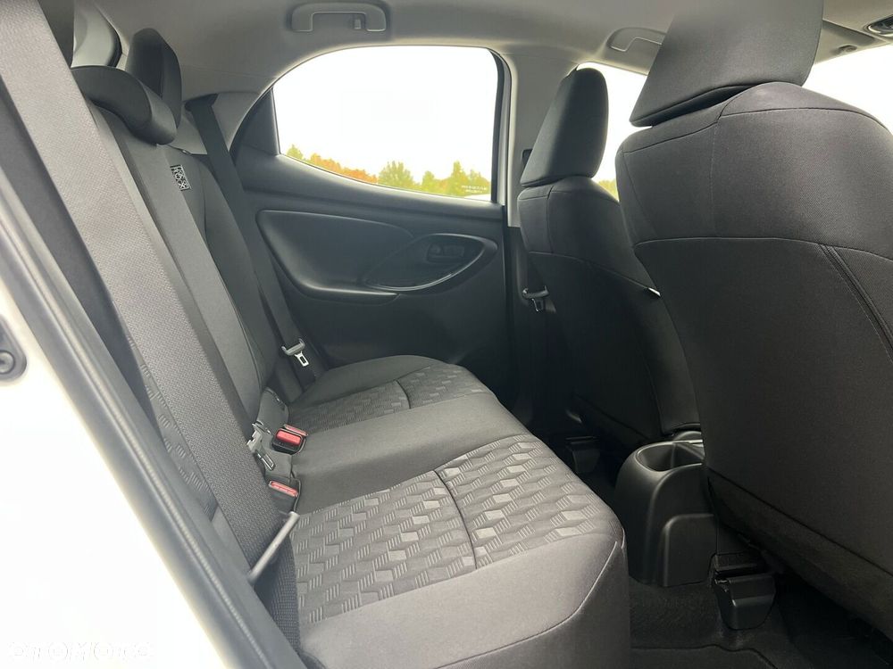 Toyota Yaris 1.5 Comfort - 12