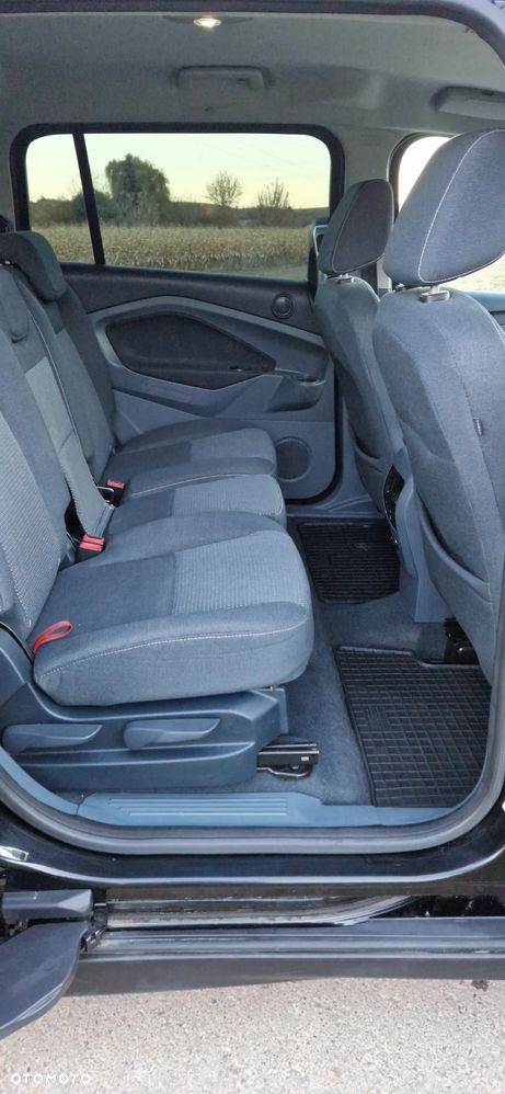 Ford Grand C-MAX - 7