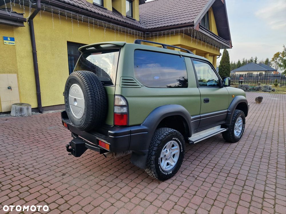 Toyota Land Cruiser - 5