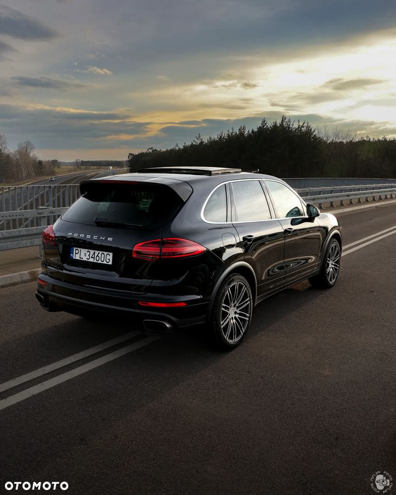 Porsche Cayenne - 11
