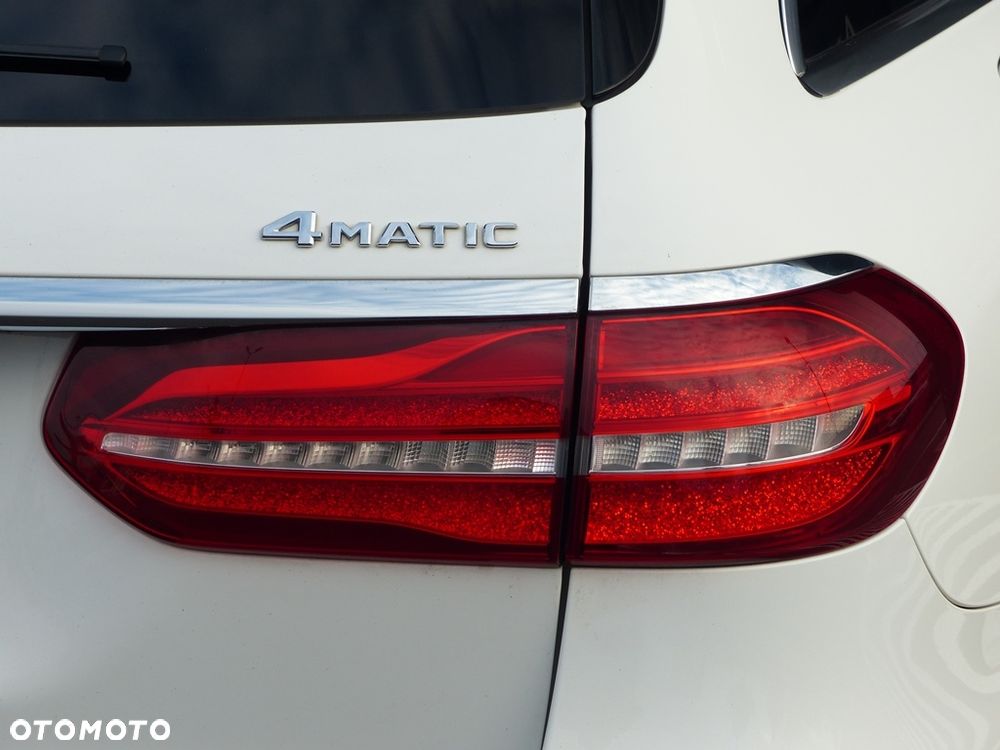 Mercedes-Benz Klasa E 350 d 4-Matic All-Terrain - 38