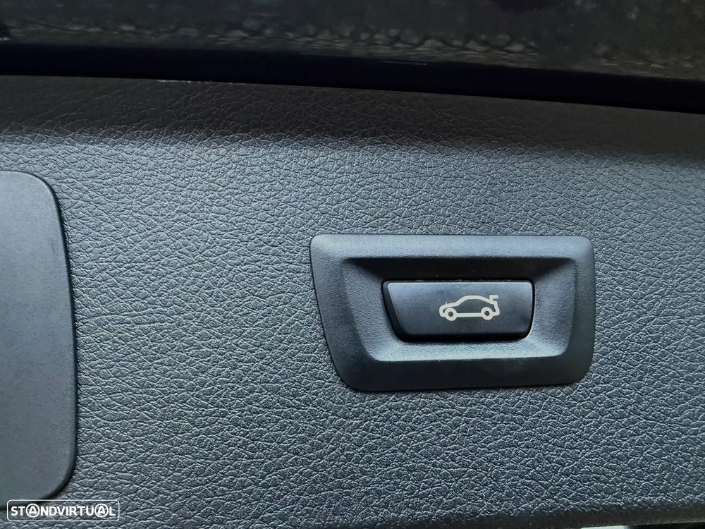 BMW 216 Active Tourer d Line Sport - 26