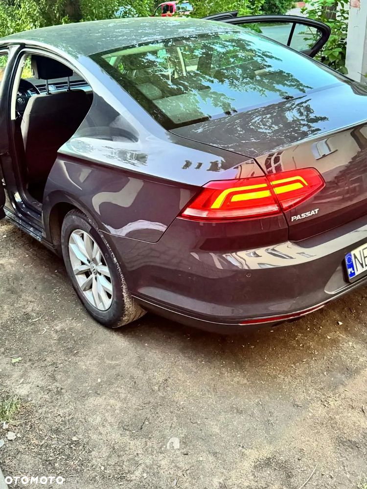 Volkswagen Passat 1.8 TSI BMT Comfortline DSG - 2