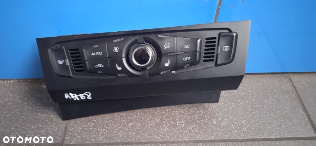 Panel klimatyzacji Audi A4 B8  8T1820043AN 8T1820043AA - 1